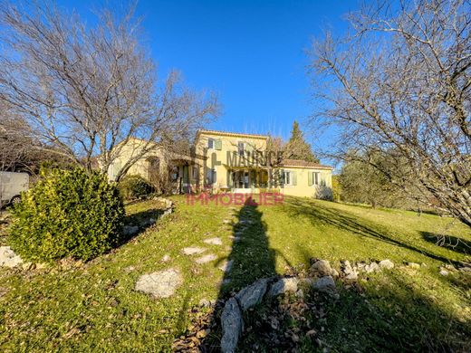 Luxus-Haus in Mormoiron, Vaucluse