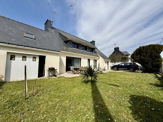 Luxury home in Ploemeur, Morbihan