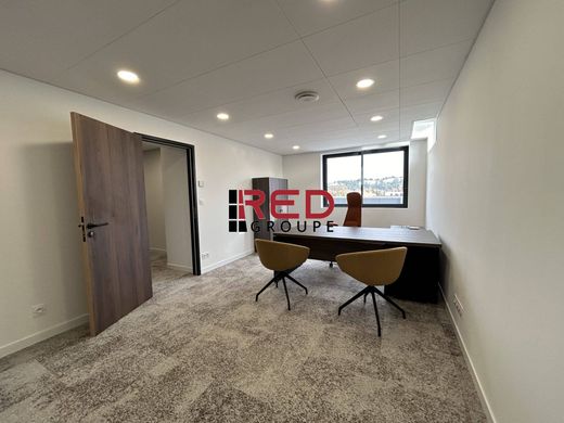 Office in Gignac-la-Nerthe, Bouches-du-Rhône