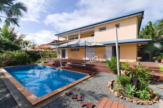Luxury home in Dumbéa, Province Sud
