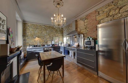 Apartment in Grenoble, Isère