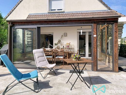 Luxury home in Moussy-le-Vieux, Seine-et-Marne
