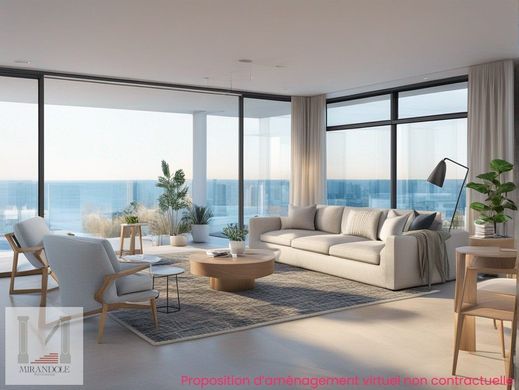 Piso / Apartamento en Villeneuve-Loubet, Alpes Marítimos