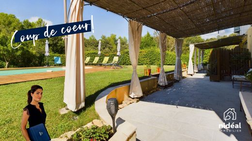 Luxury home in Sommières, Gard