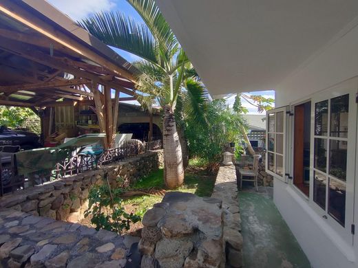 Maison de luxe à Paea, Îles du Vent