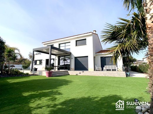 Luxury home in Saint-Nazaire, Pyrénées-Orientales