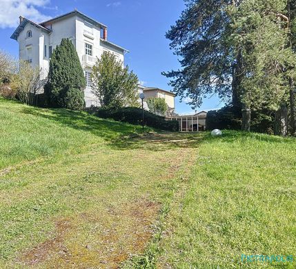 Luxury home in Vindry-sur-Turdine, Rhône