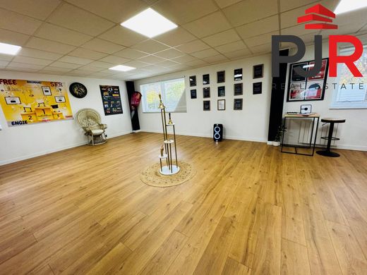 Γραφείο σε Maxéville, Meurthe et Moselle