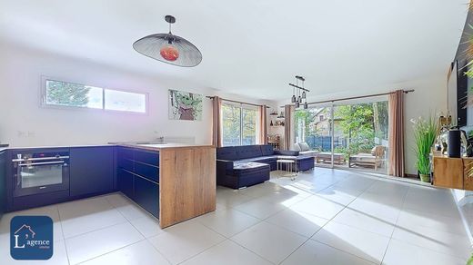 Appartamento a Divonne-les-Bains, Ain