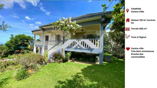 Le Tampon, Réunionの高級住宅