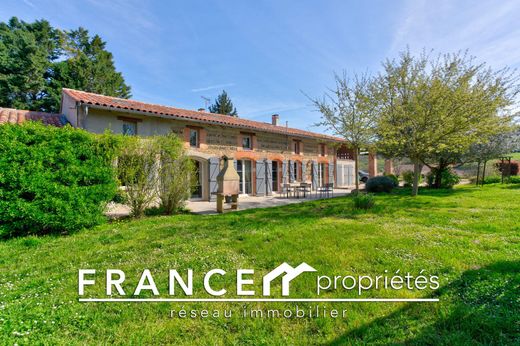 Luxury home in Carbonne, Upper Garonne