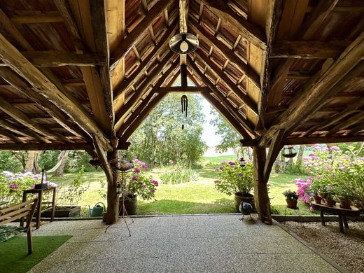 Πολυτελή κατοικία σε Bellegarde, Gers