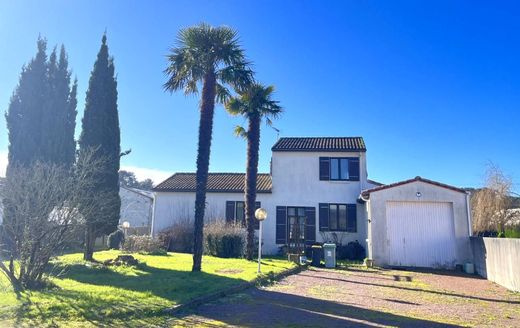 Casa di lusso a Saint-Augustin, Charente-Maritime