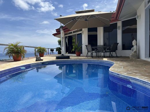 호화 저택 / Arue, Îles du Vent