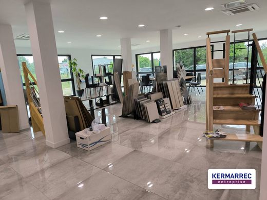 Biuro w La Chapelle-des-Fougeretz, Ille-et-Vilaine