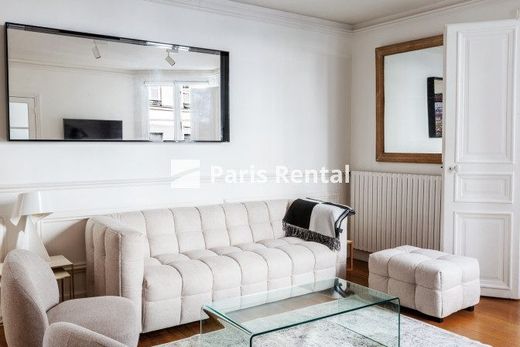 Apartment in Champs-Elysées, Madeleine, Triangle d’or, Paris