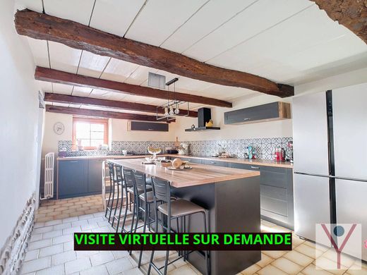 Luxury home in Saint-Paul-de-Varax, Ain