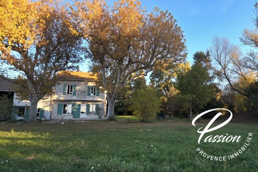 Luxury home in Mouriès, Bouches-du-Rhône