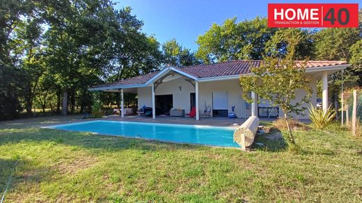 Luxury home in Sanguinet, Landes