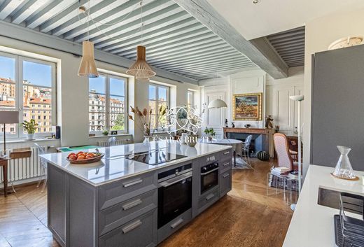 Apartment in Lyon, Rhône
