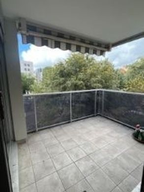 Apartment in Motte-Picquet, Commerce, Necker, Paris