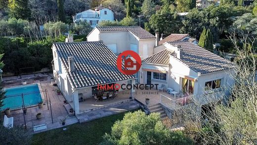 Luxury home in Les Angles (Gard), Gard