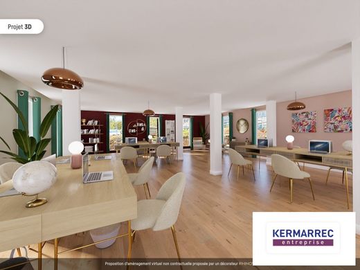 Office in Vannes, Morbihan