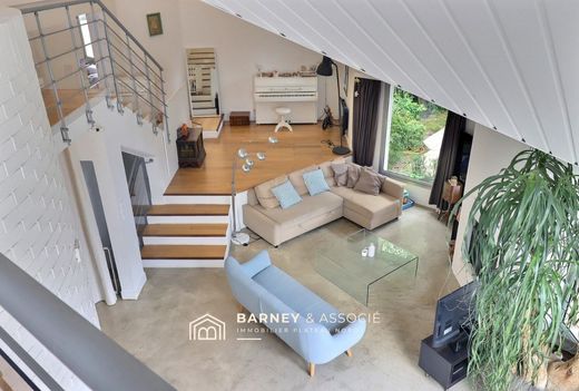 Luxury home in Bois-Guillaume, Seine-Maritime
