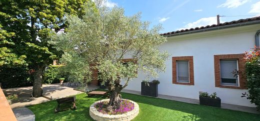 Casa di lusso a Labège, Alta Garonna