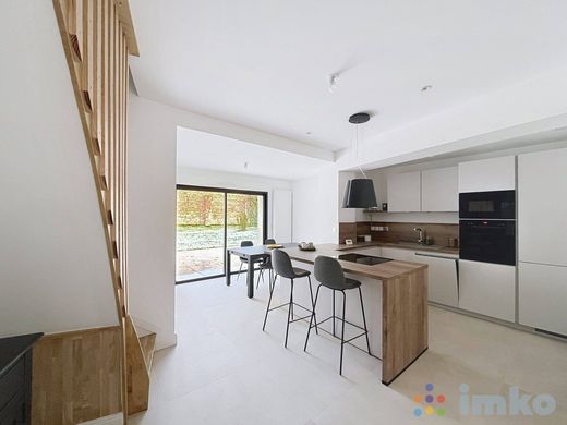 Πολυτελή κατοικία σε Marcq-en-Barœul, North