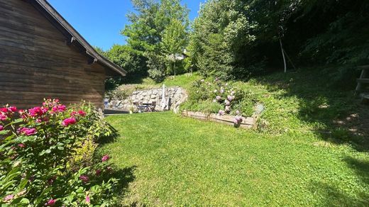 Maison de luxe à Sillingy, Haute-Savoie