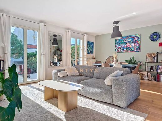 Luxury home in Saint-Maur-des-Fossés, Val-de-Marne