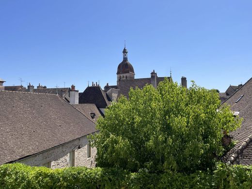 Beaune, Cote d'Orのアパートメント