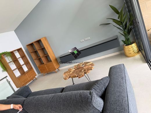 Luxury home in Faa'a, Îles du Vent