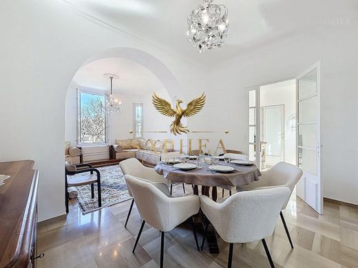 Maison de luxe à Marseille, Bouches-du-Rhône