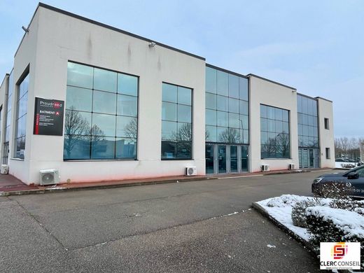 Office in Évreux, Eure