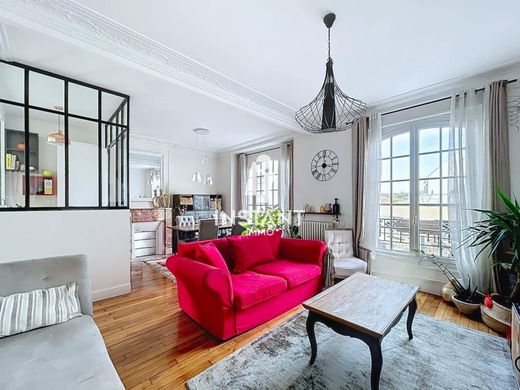 Saint-Maur-des-Fossés, Val-de-Marneのアパートメント