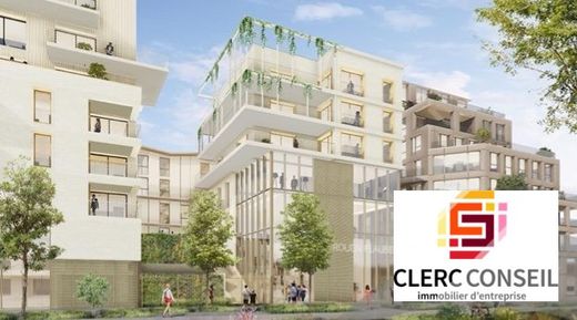 Office in Rouen, Seine-Maritime