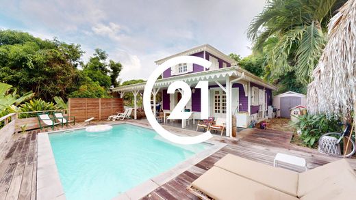 Luxury home in La Trinité, Martinique