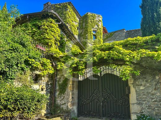 豪宅  La Bégude-de-Mazenc, Drôme