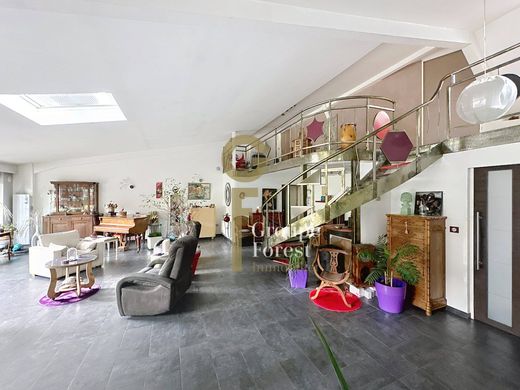 Πολυτελή κατοικία σε Mouvaux, North