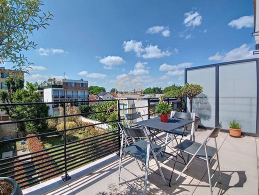 Saint-Maur-des-Fossés, Val-de-Marneのアパートメント