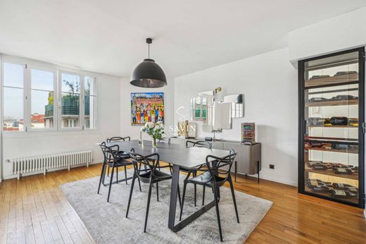 Apartment in La Garenne-Colombes, Hauts-de-Seine