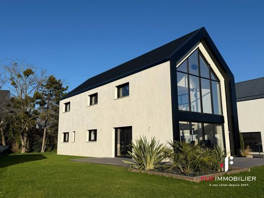 Luxus-Haus in Caen, Calvados