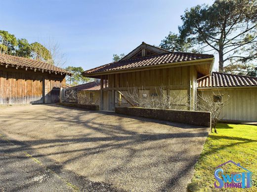 Luxe woning in Moliets-et-Maa, Landes