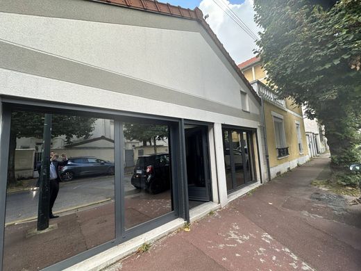 豪宅  Saint-Maur-des-Fossés, Val-de-Marne