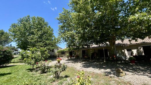 Maison de luxe à Nîmes, Gard