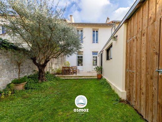 Casa de lujo en La Rochelle, Charenta Marítima