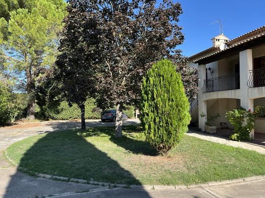 Luxe woning in Prades-le-Lez, Hérault