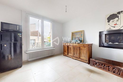 Luxury home in Colombes, Hauts-de-Seine